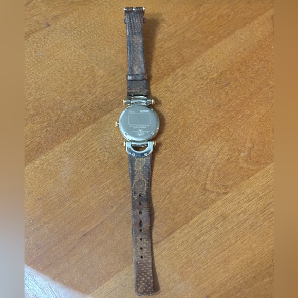 TOMMY BAHAMA Swiss Movement Leather Band Watch - Picture 4 of 5